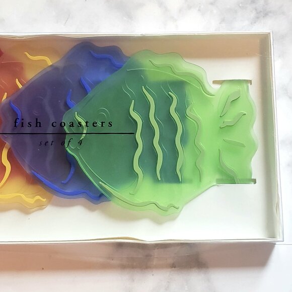 Vintage Pier1 NEW Vinyl Tropical Fish Coasters Set of 4 - Picture 2 of 3